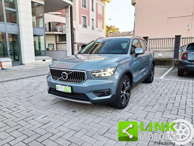 VOLVO XC40 RECHARGE HYBRID Plug-in Hybrid Inscription Expression GARANZIA