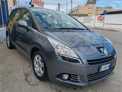 PEUGEOT 5008 1.6 HDi 112 CV Active