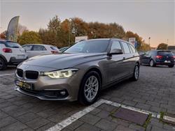 BMW SERIE 3 TOURING 318d Touring Business Advantage aut.