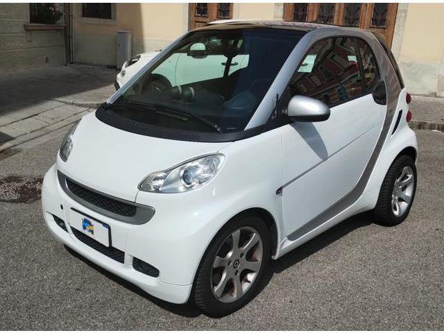 SMART FORTWO 1000 52 kW MHD coupé passion