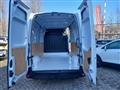 RENAULT MASTER T33 2.3 dCi 135 L3 H2 Furgone + PDC Posteriore