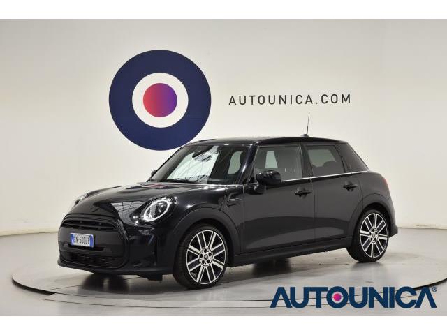 MINI MINI 5 PORTE 1.5 5 PORTE YOURS AUTOMATICA NAVI LED