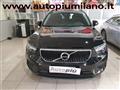 VOLVO XC40 T2 Geartronic Momentum Core N1