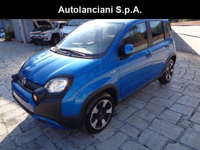 FIAT PANDA 1000 HYBRID CITY CROSS PLUS 70CV CARPLAY CLIMAUTO