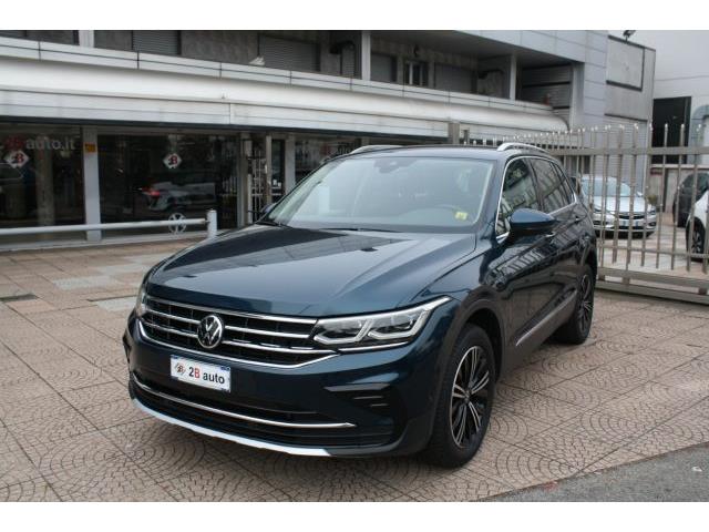 VOLKSWAGEN TIGUAN 2.0 TDI 150 CV SCR DSG 4MOTION Elegance