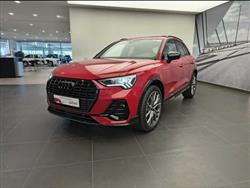 AUDI Q3 35 TDI S tronic Identity Black