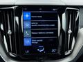 VOLVO XC60 B4 (d) AWD Geartronic R-design