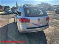 VOLKSWAGEN TOUAREG 2.5 R5 TDI AUTOMATIK  N1 4 POSTI.  NAVIG !!!!