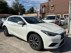 INFINITI Q30 1.5d