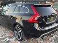 VOLVO V60 (2010) D5 R-design