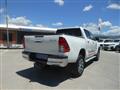 TOYOTA HILUX 2.4 D-4D A/T 4WD 4 porte Double Cab Executive -976