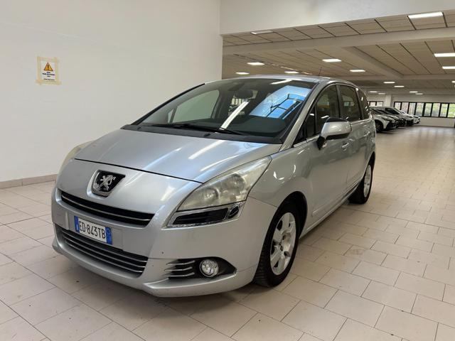 PEUGEOT 5008 2.0 HDi 150CV Business