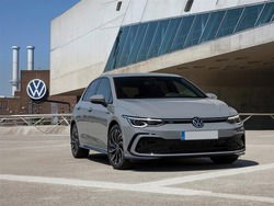 VOLKSWAGEN GOLF 1.5 TSI EVO ACT R-Line