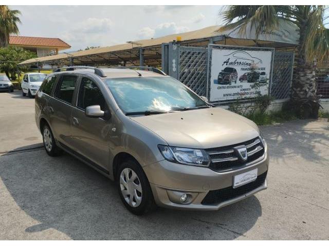 DACIA Logan MCV 1.5 dCi 75 CV Laur&eacute;ate