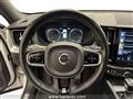 VOLVO XC60 D4 AWD Geartronic R-design