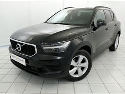 VOLVO XC40 T2 Geartronic Momentum Core