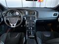 VOLVO V40 D2 R-design Momentum