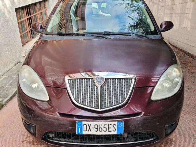 LANCIA YPSILON 1.3 mjt 16v Platino 90cv