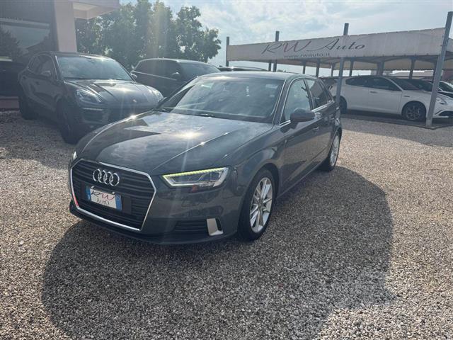 AUDI A3 1.6 TDI S tronic Sport