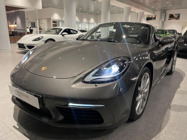 PORSCHE 718 2.0 300 cv