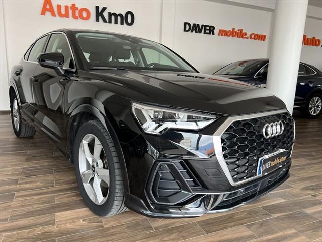 AUDI Q3 35 TDI S tronic Business Advanced