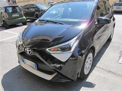 TOYOTA AYGO Connect 1.0 VVT-i 72 CV 3 porte x-cool