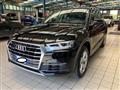 AUDI Q5 40 TDI quattro S tronic Business Sport