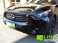 INFINITI QX70 3.0 diesel V6 AT S