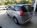 PEUGEOT 5008 1.6 HDi 112CV Tecno