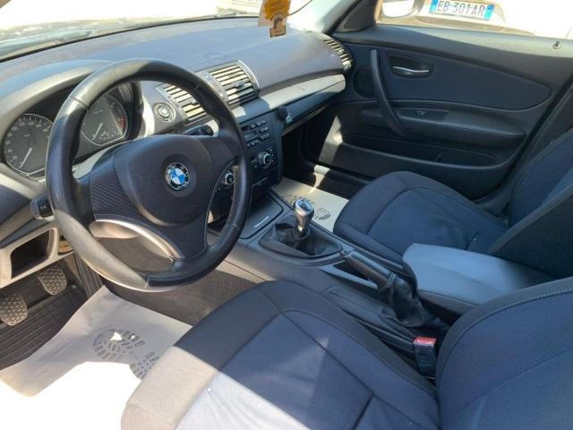 BMW Serie 1 116d 2.0 116CV 5 porte Attiva DPF