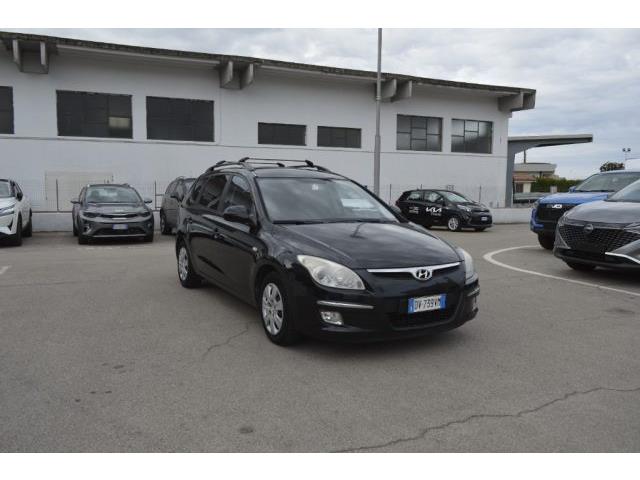 HYUNDAI I30 CW 1.6 CRDi  115CV Active ( NO GARANZIA)