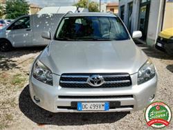 TOYOTA RAV4 2.2 D-4D 136 CV DPF Luxury