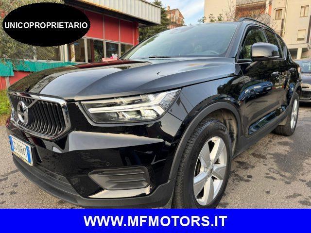 VOLVO XC40 T2 Geartronic Momentum Core