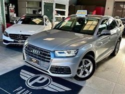 AUDI Q5 40 TDI quattro S tronic Business Sport