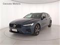 VOLVO V60 B4 (d) automatico Plus Dark