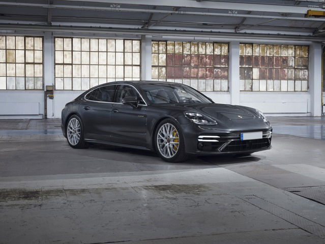 PORSCHE PANAMERA 2.9 4 E-Hybrid Sport Turismo Platinum Edition