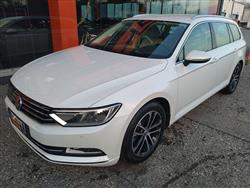 VOLKSWAGEN Passat Variant Passat Var. 1.6 TDI DSG Comfortline BMT