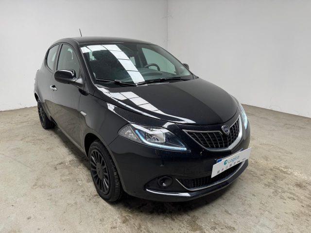 LANCIA YPSILON 1.0 firefly hybrid Silver s&s 70cv