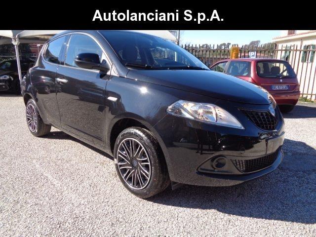 LANCIA YPSILON 1000 HYBRID ORO 70CV 5 POSTI ITALIA