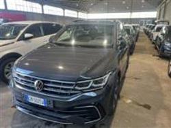 VOLKSWAGEN TIGUAN 2.0 TDI 150 CV SCR DSG R-Line