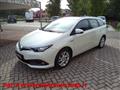 TOYOTA AURIS 1.8 Hybrid Business