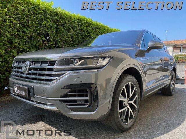 VOLKSWAGEN TOUAREG 3.0 V6, FULL LED, CRUISE ADATTIVO, IVA ESPOSTA.