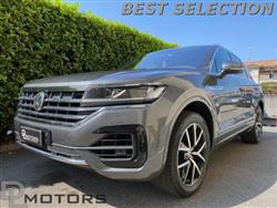 VOLKSWAGEN TOUAREG 3.0 V6, FULL LED, CRUISE ADATTIVO, IVA ESPOSTA.