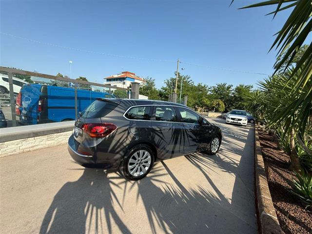 OPEL Astra 1.4 T 140 CV ST GPL Tech Cosmo