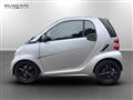 SMART FORTWO 1.0 more white 71cv