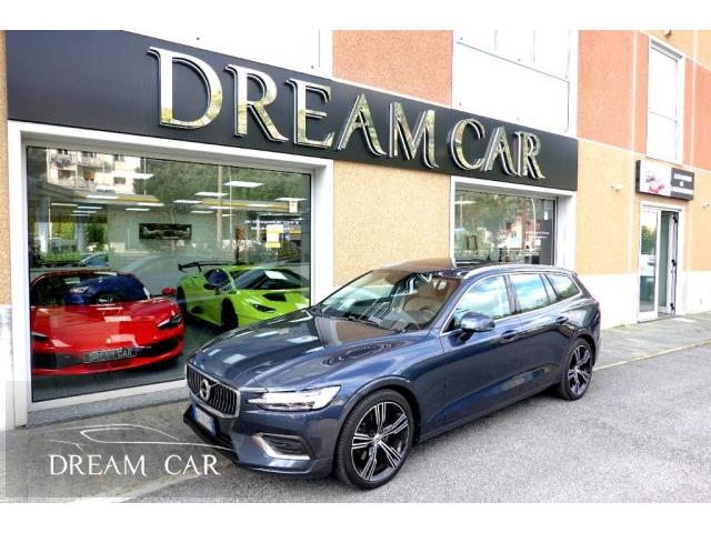 VOLVO V60 D4 AWD Geartronic Momentum Business Pro