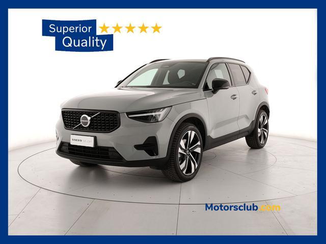 VOLVO XC40 B3 automatico Plus Dark