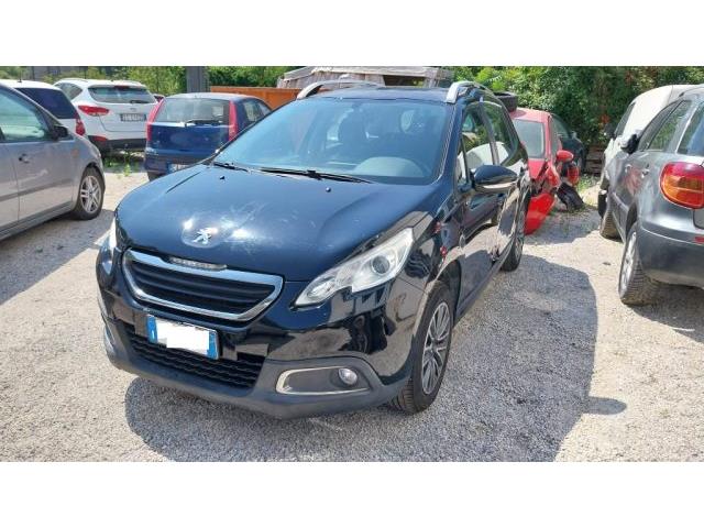 PEUGEOT 2008 (2013) BlueHDi 75 Active