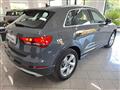 AUDI Q3 35 TDI S tronic Business Advanced