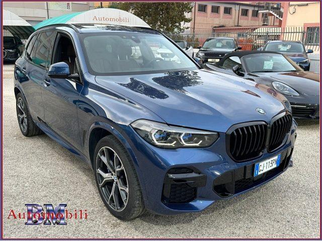 BMW X5 xDrive30d 48V MSPORT TETTO RADAR KAMERA C21" LASER